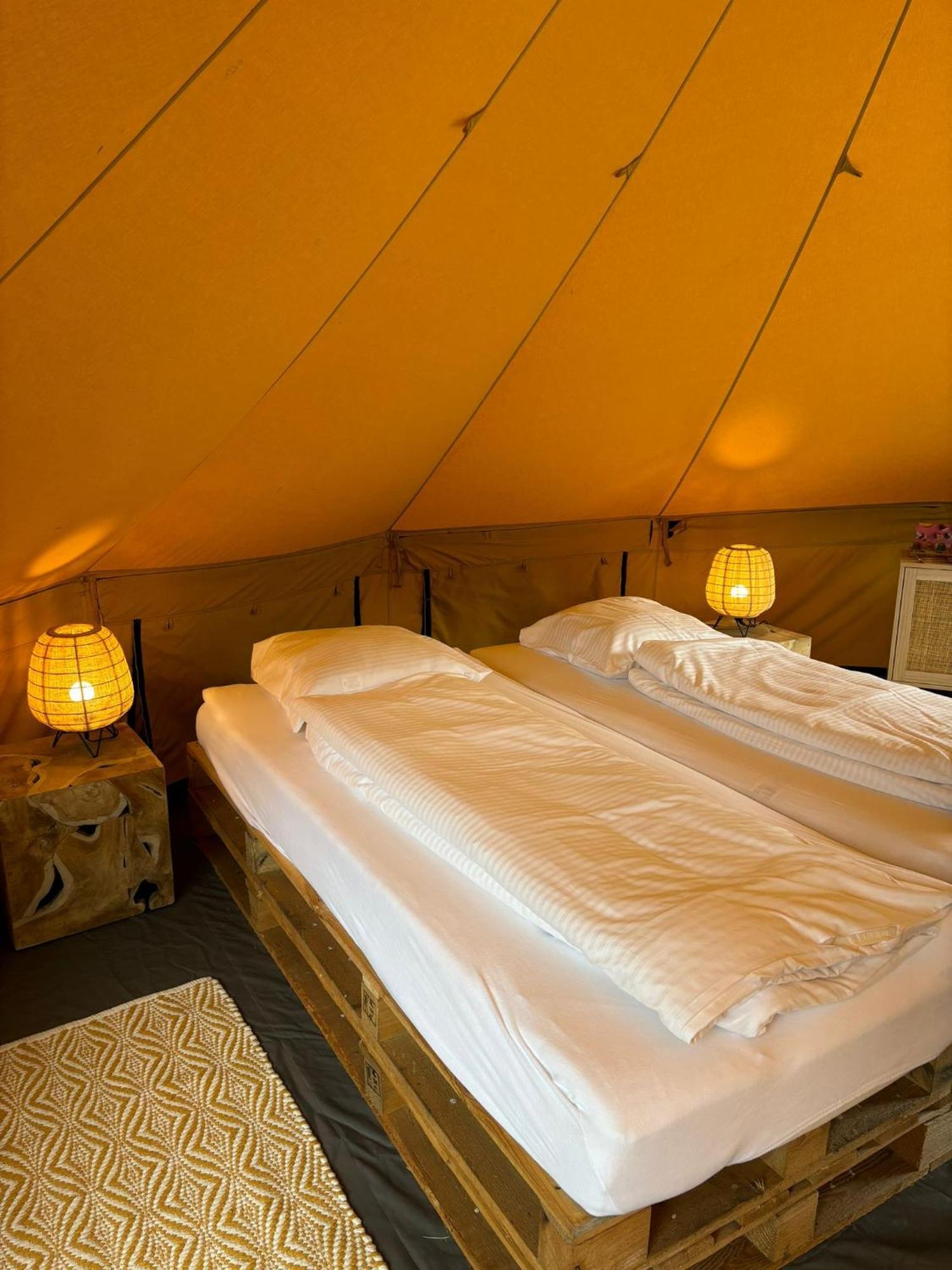 Готель Glamping Bivak - Urban Gardens Gent Екстер'єр фото